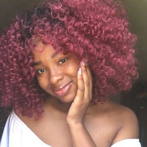 Meet your Posher, Kathia